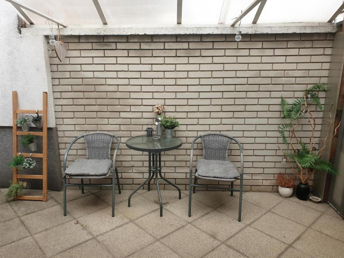 Apartment Laura & Lucija Ösek Dış mekan fotoğraf